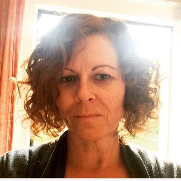 Meet your Posher, Monique - Picture 3 of 3